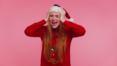 Christmas girl meeting her own phobia evidence horror event screaming shouting at loud freaked out