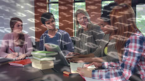 animación del procesamiento de datos en diversos estudiantes y profesores