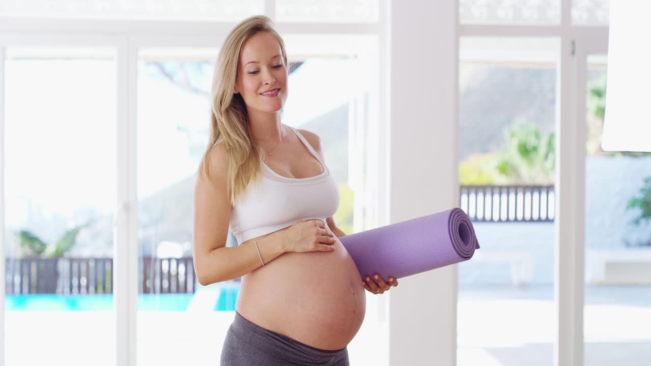 임신 중 요가를 받아들이십시오.