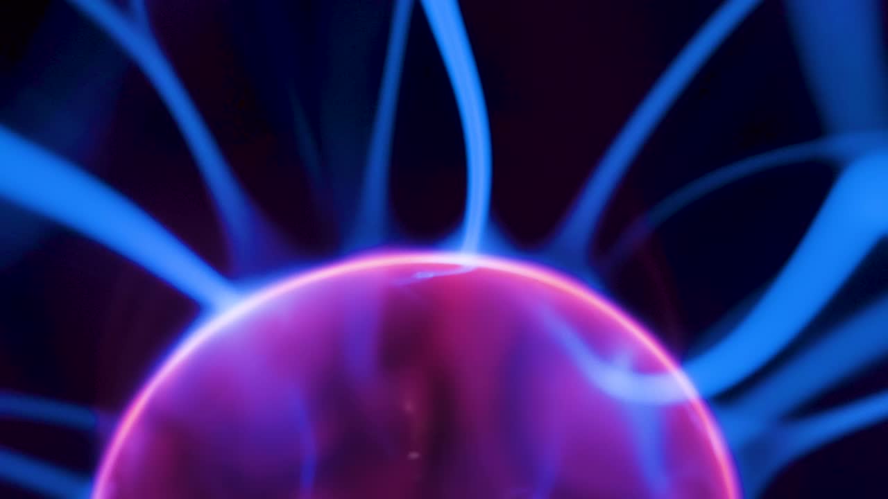 Purple rays coming from the red energy