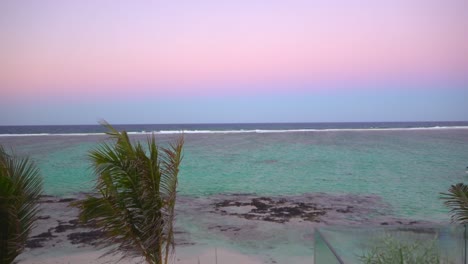 Rooftop-bar-with-colourful-sky