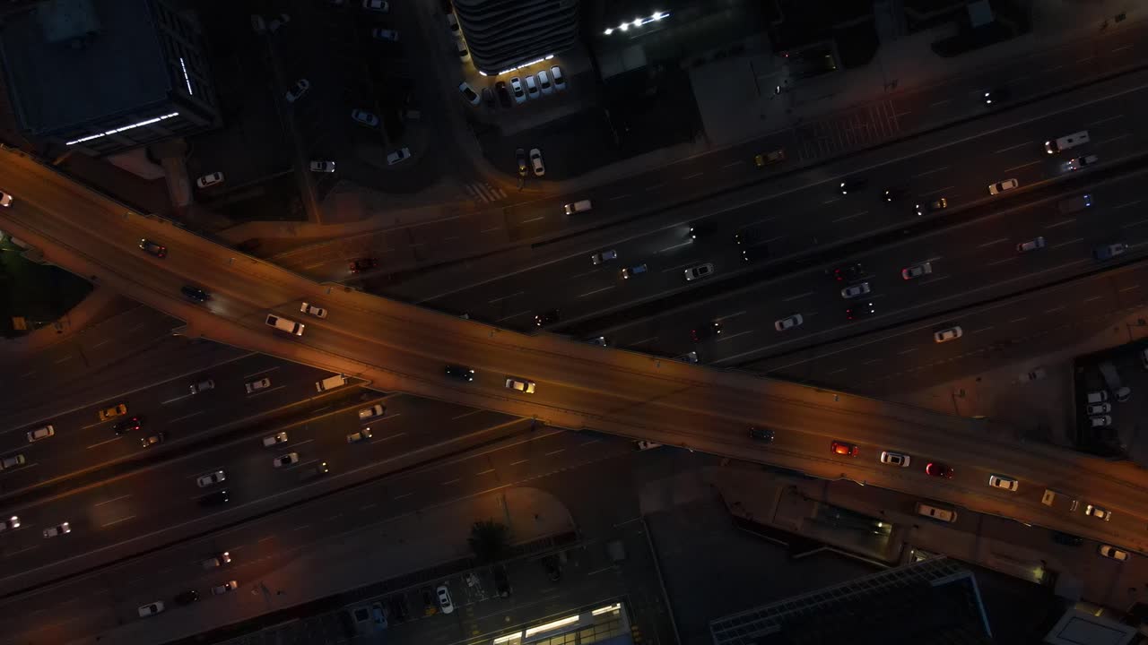 공중 야간 교통 육교