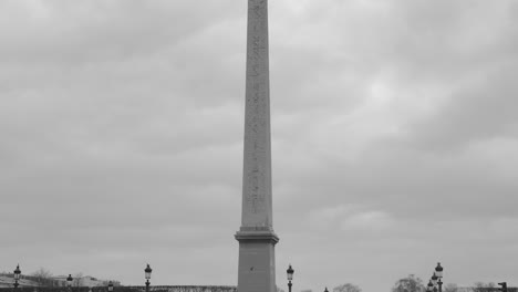 Monochrome-Of-The-Ancient-Monument-Of-Luxor-Obelisk-In-Paris,-France