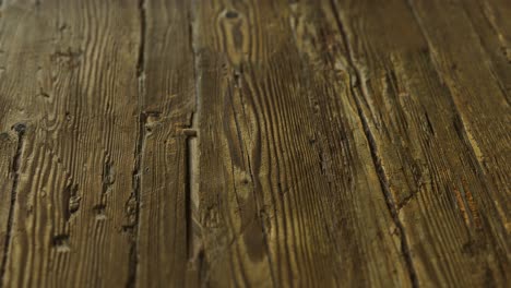 superficie de madera vieja y oscura