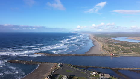 North-and-South-Jetty-in-Bandon-Oregon