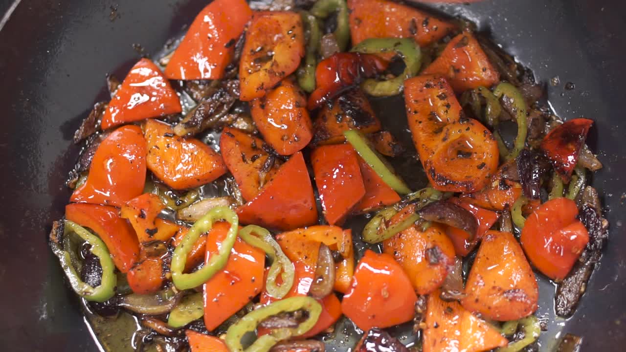 pimenta frita com molho