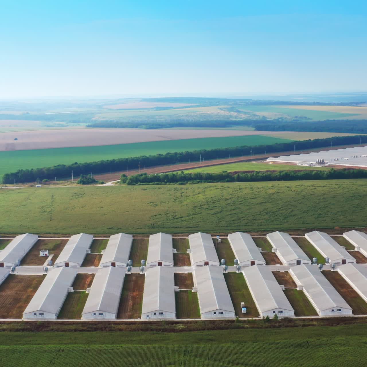 Two large farming locations situated in the middle of abundant farmlands. Well-kept farming areas for domestic animal breeding