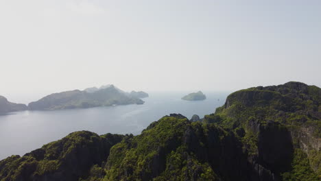 Filmische-Luftaufnahmen-Der-Klippen-Von-Palawan,-Asien,-Philippinen,-Drohne