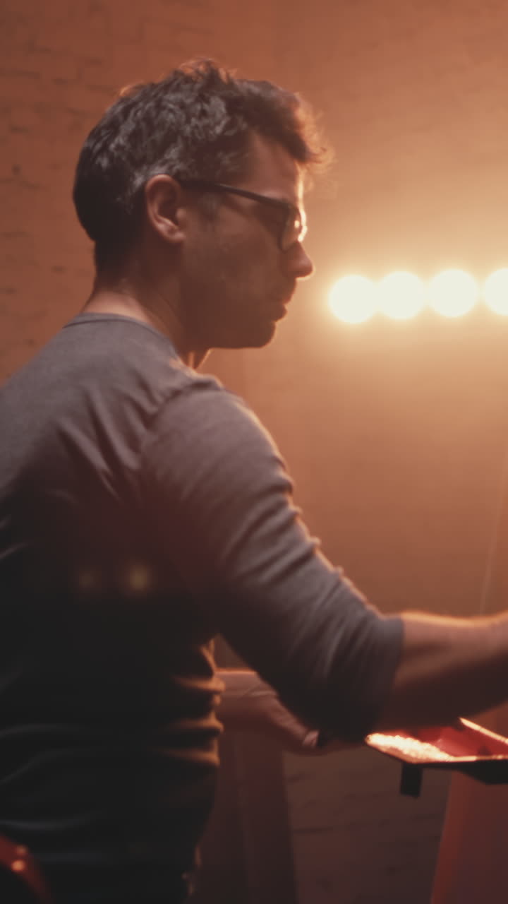 pintor en el estudio