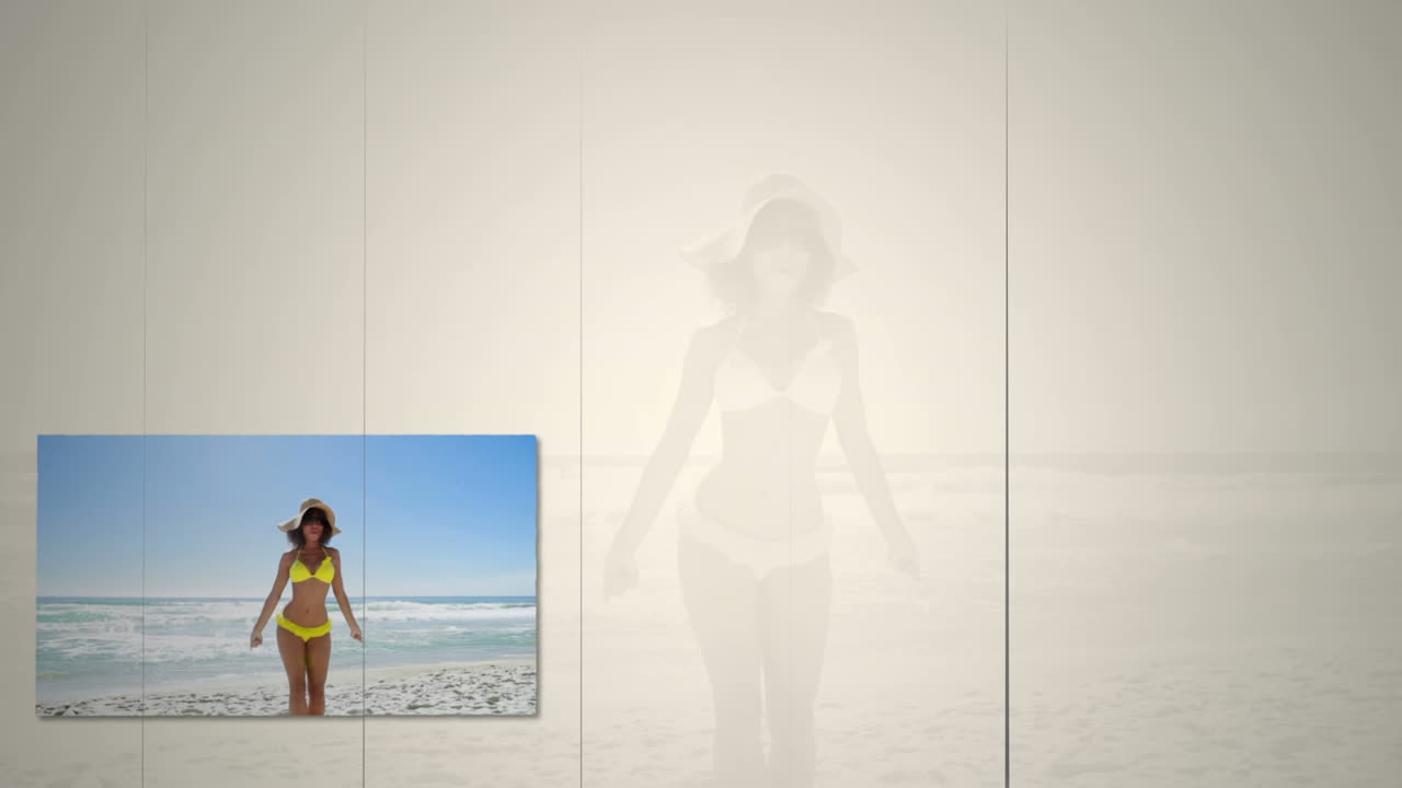 mujer bailando en la playa