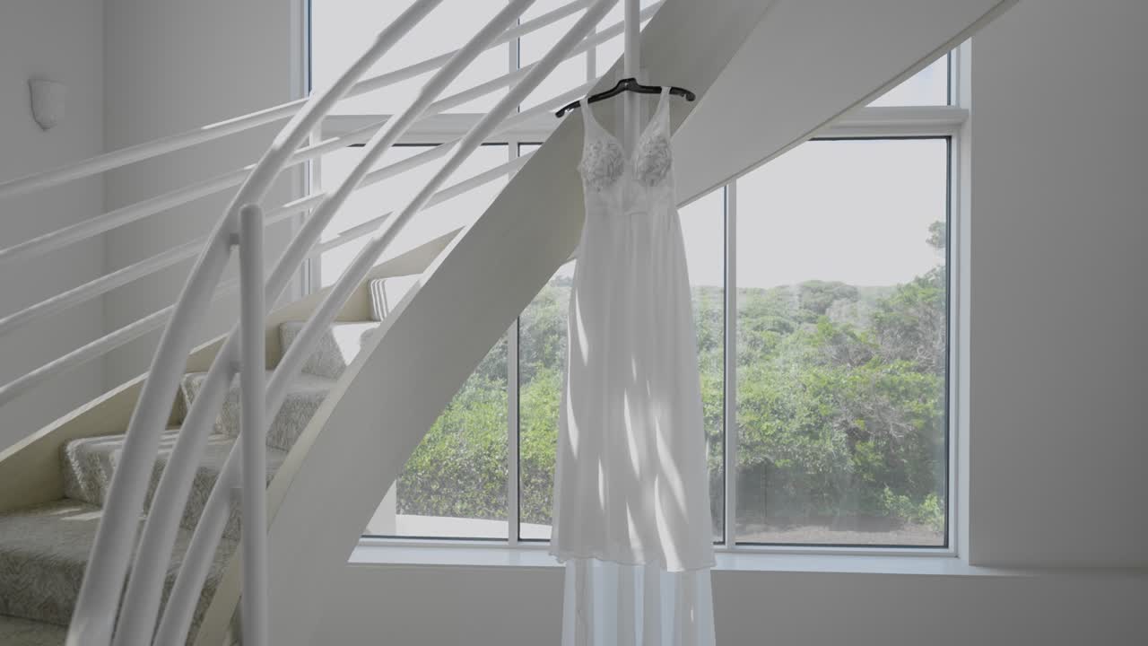 아름다움 샷 신부 웨딩 드레스입니다. 4k의 돌리