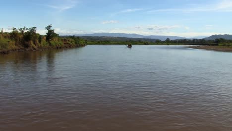 Toma-Amplia-Del-Río-Tarcoles-En-Costa-Rica