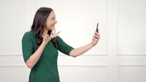indian girl taking on video call