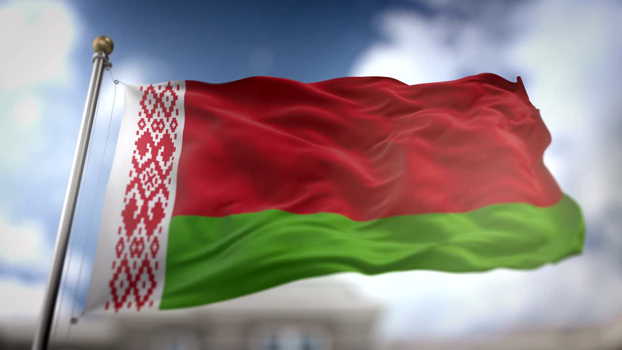 Bandiera della Bielorussia che sventola al rallentatore, rendering 3D su sfondo cielo blu - Loop continuo 4K