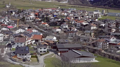 View-across-Burgeis---Burgusio,-Vinschgau-valley,-South-Tyrol,-northern-Italy