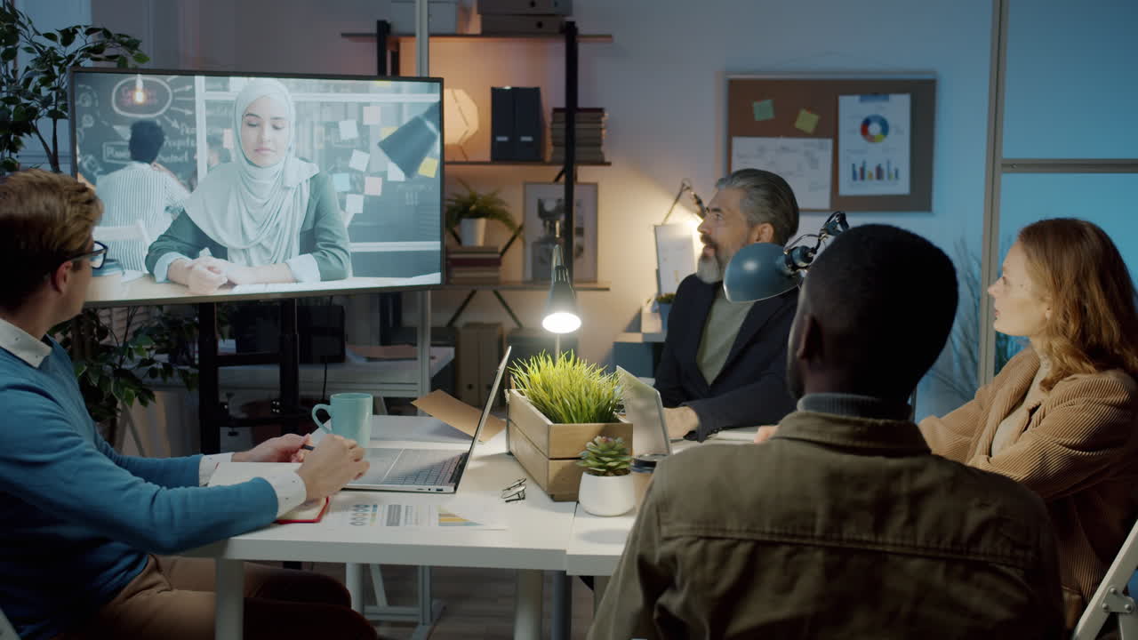 비디오 컨퍼런스를 통한 비즈니스 회의