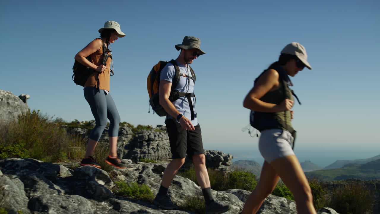 They can't resist a good hike