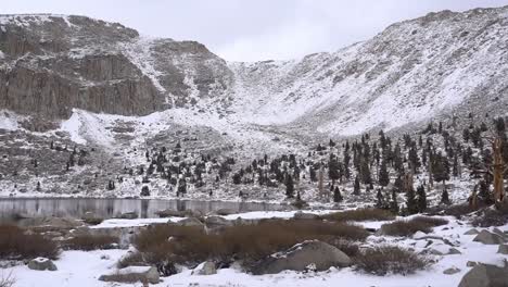 Chicken-Lake-in-late-May-with-snow-covered-mountains