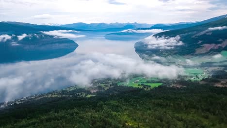 Luftaufnahmen-Schöne-Natur-Norwegen.