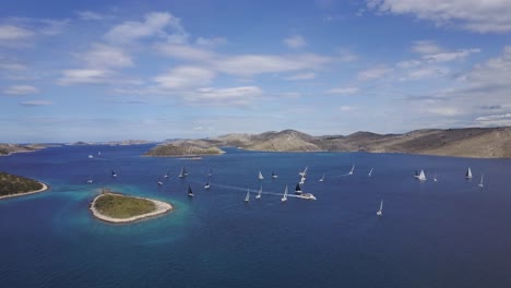 Regata-Alrededor-De-Las-Islas-Kornati-En-Croacia.