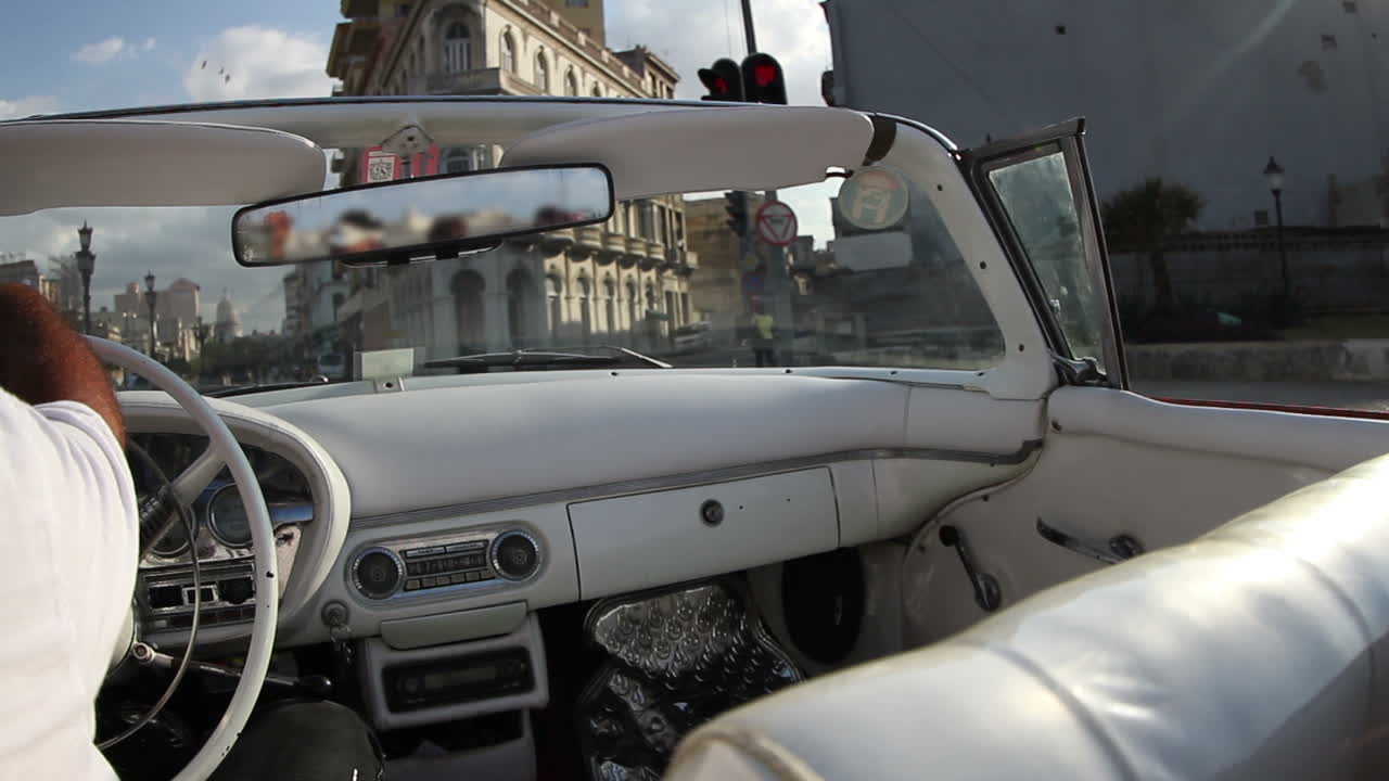 하바나 클래식 카 24