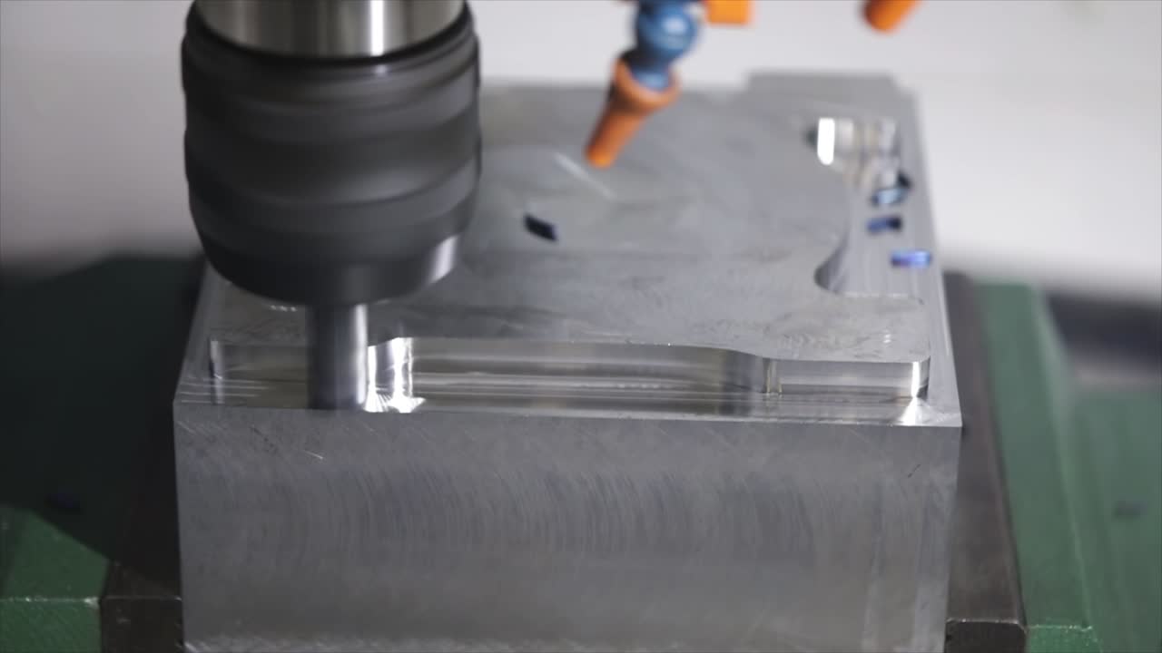 금속 가공 cnc 밀링 머신.