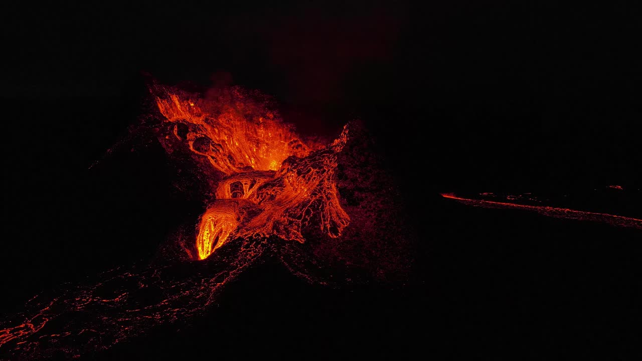 islandia fagradalsfjall volcán erupción drone aéreo