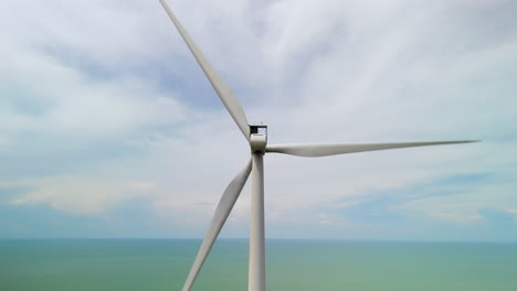 Wind-Turbine-Power:-Clean-Energy-in-Motion