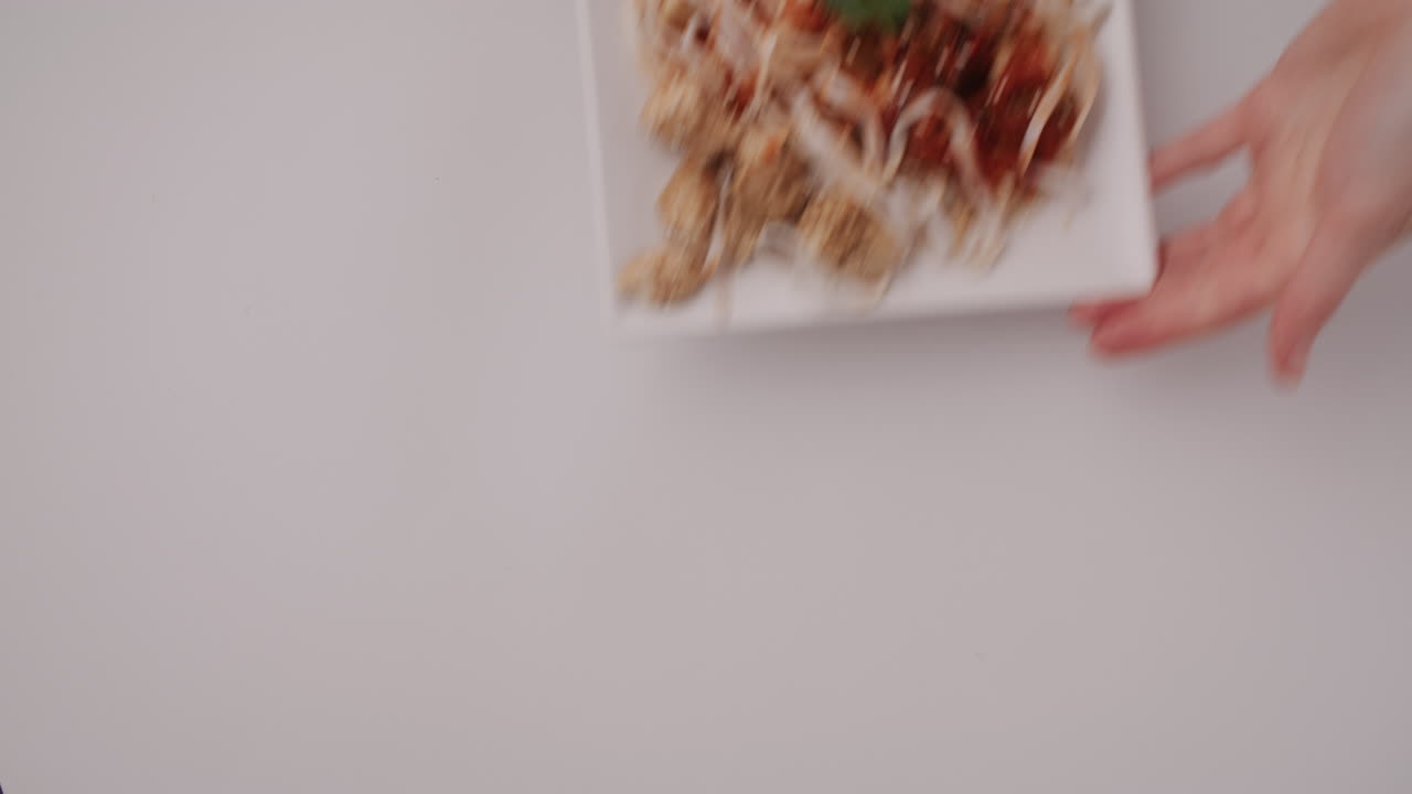 fideos de pollo salteados