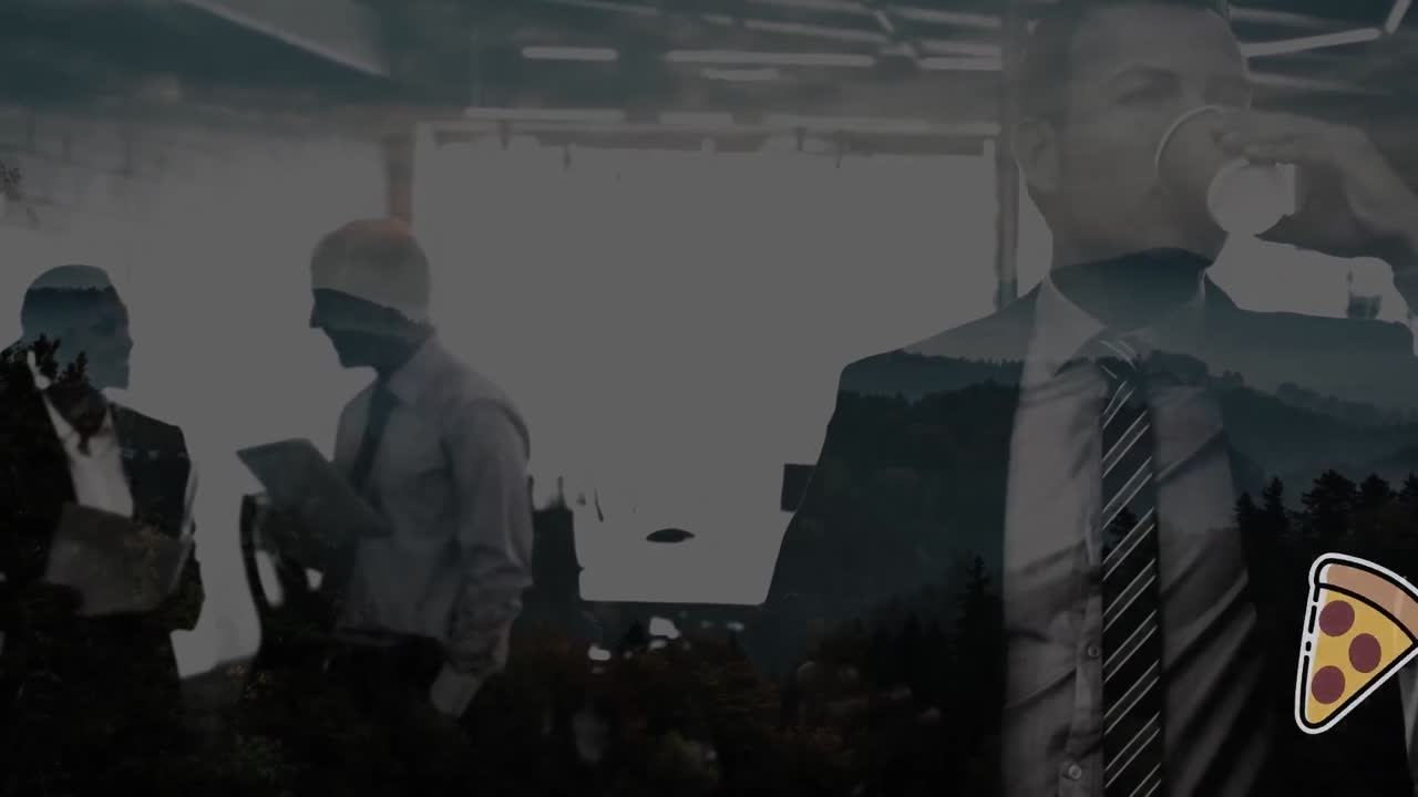 animación de rebanadas de pizza flotando sobre hombres de negocios en la oficina
