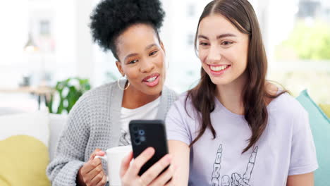 Woman,-friends-and-phone-laughing-on-video-call