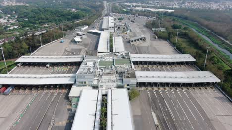 Vista-Aérea-De-Hong-Kong-Y-China-Continental-Punto-De-Control-Kok-Ma-Chau-Y-Cruce-Fronterizo-A-Shenzhen