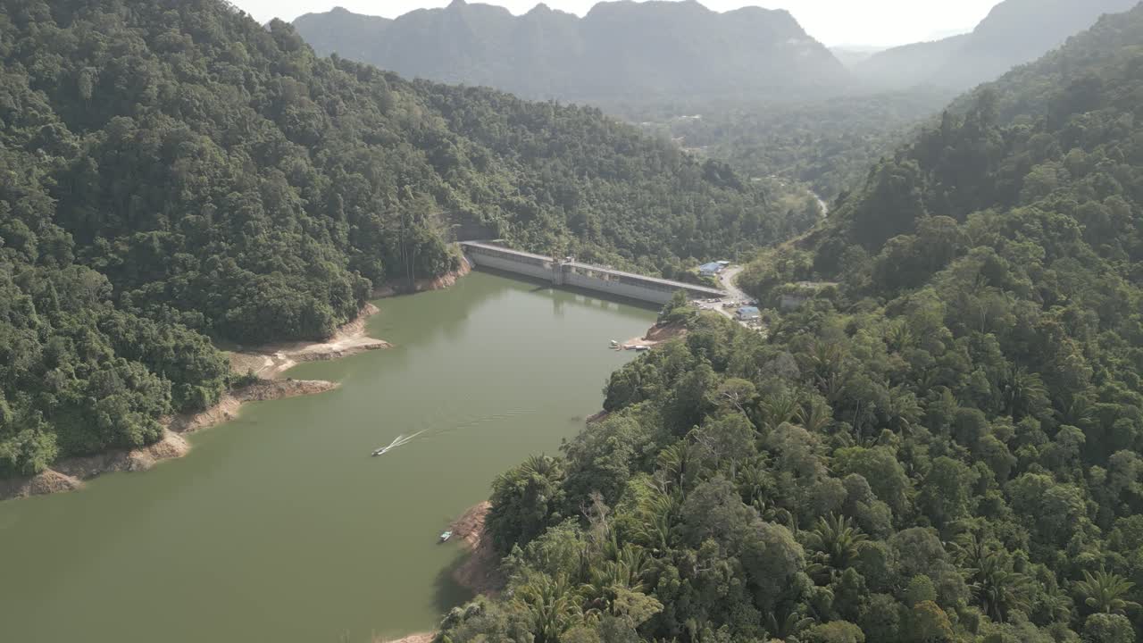 Bengoh Dam,Sarawak-Kalimantan borders,with a scenic boat ride to Bengoh Dam by Susung Waterfall and other cascading wonders, drawing local resemblance to the junglesof "Jurassic World."