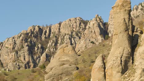 paisaje de montaña rocosa