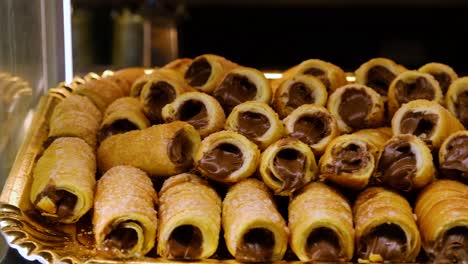 cannoli with chocolate