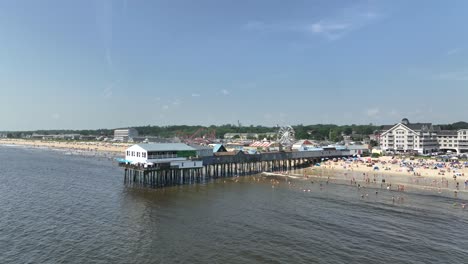 Drone-shot-of-the-Old-Orchard-Pier-in-Maine