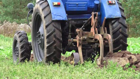 'belarus' is a series of four-wheeled tractors produced since 1950 at minsk tractor works