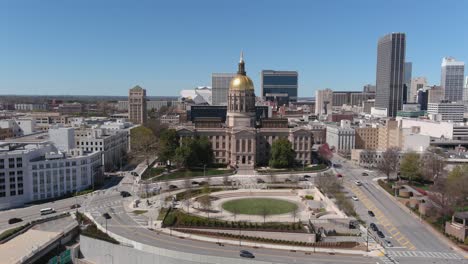 4k-aerial-of-downtown-Atlanta,-Georgia