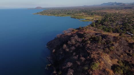 Flying-over-the-amazing-views-of-Malawi-Lake,-in-Malawi,-AFRICA