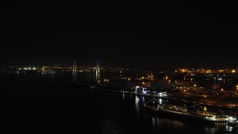 Vista-Nocturna-Aérea-Del-Horizonte-En-Yokohama