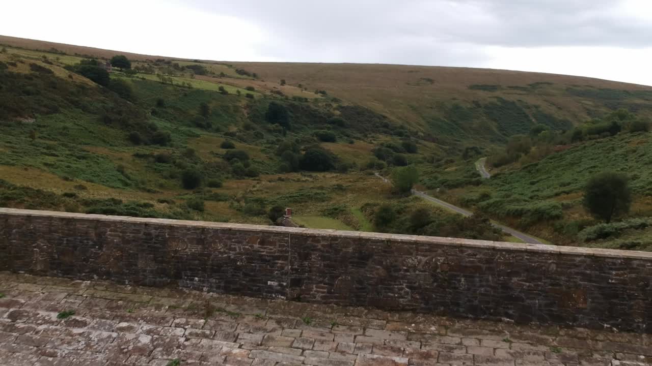 несколько снимков водохранилища с дрона