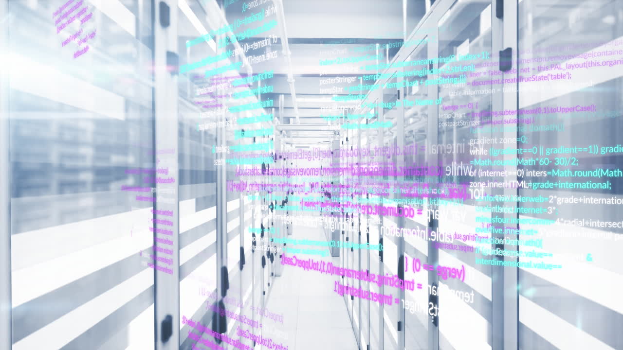 animación del procesamiento de datos y rastros de luz contra la sala de servidores de computadoras