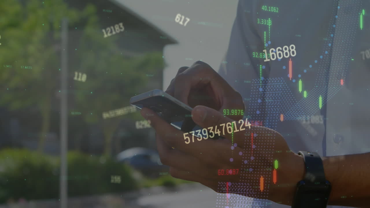 animazione dell'elaborazione dei dati finanziari su un uomo d'affari caucasico che utilizza uno smartphone