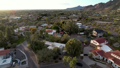 luxury homes at the base of camelback mountain near scottsdale arizona