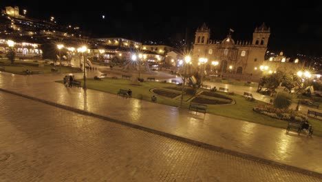 plaza de armas at night in cusco 1