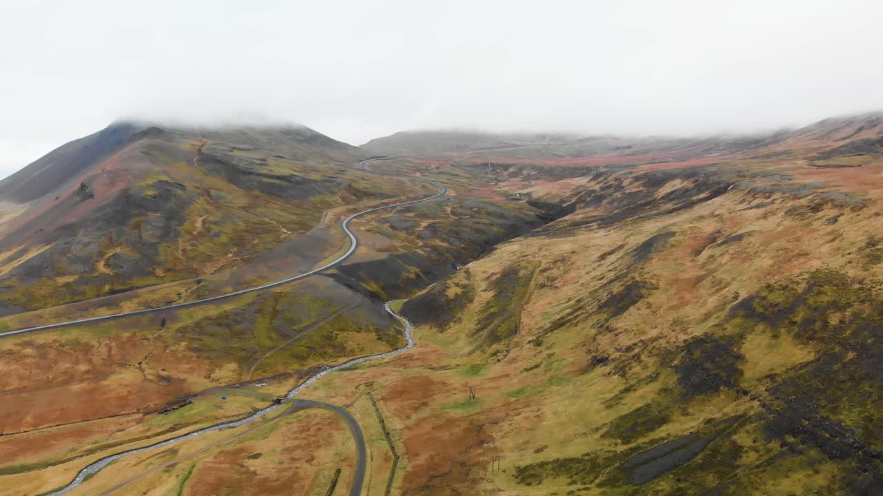 imágenes aéreas cerca de bjarnarfoss, islandia