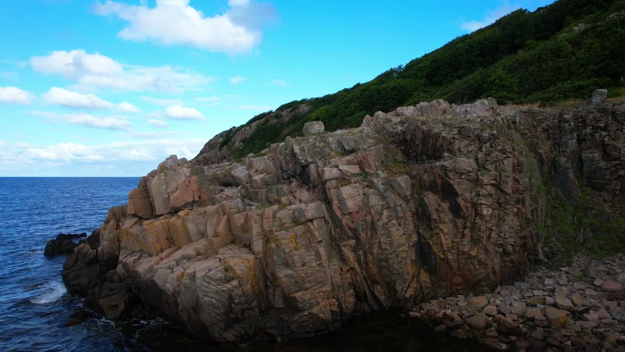 Sharp cliffs by the ocean