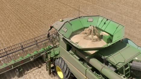 Cosecha-De-Grano-De-Amplia-Hectárea-En-El-Oeste-De-Australia