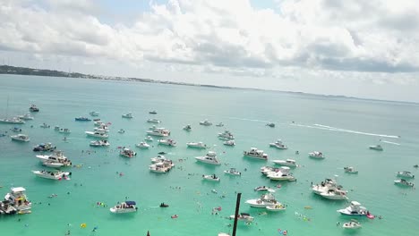 disparo de drones de barcos en la balsa de las bermudas héroes fin de semana
