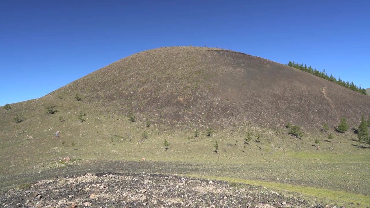 Tulivuorikartiomaisema Mongoliassa